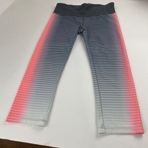 women's small stripe Gap Fit Ombre‎ Stripe Capris pants Stretch Drawstring Used